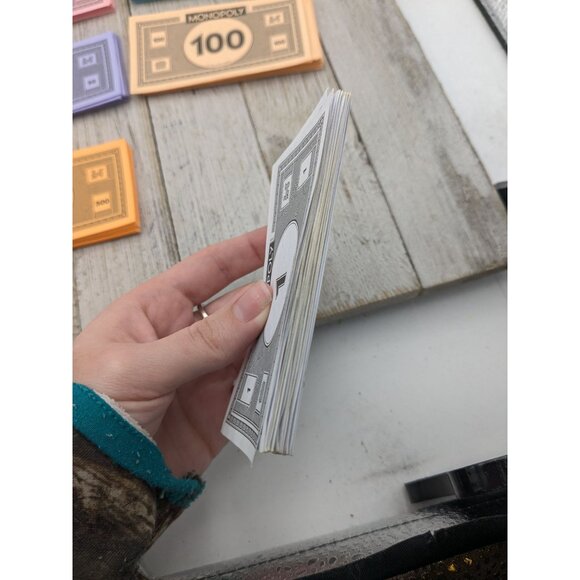 Monopoly Edition 2017 Game Replacement Money - Picture 6 of 8